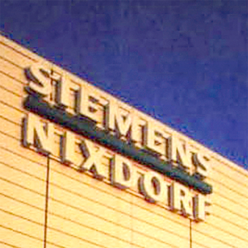 Siemens Nixdorf - La fabbrica automatizzata di Augsburg